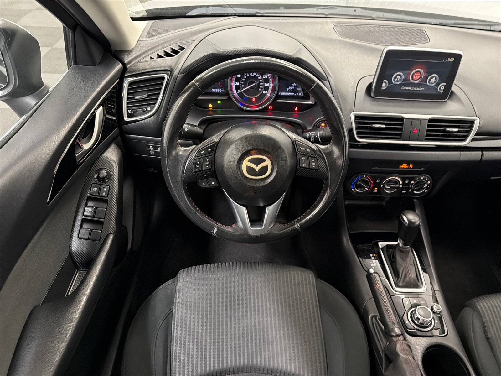 2015 Mazda Mazda3 i Touring