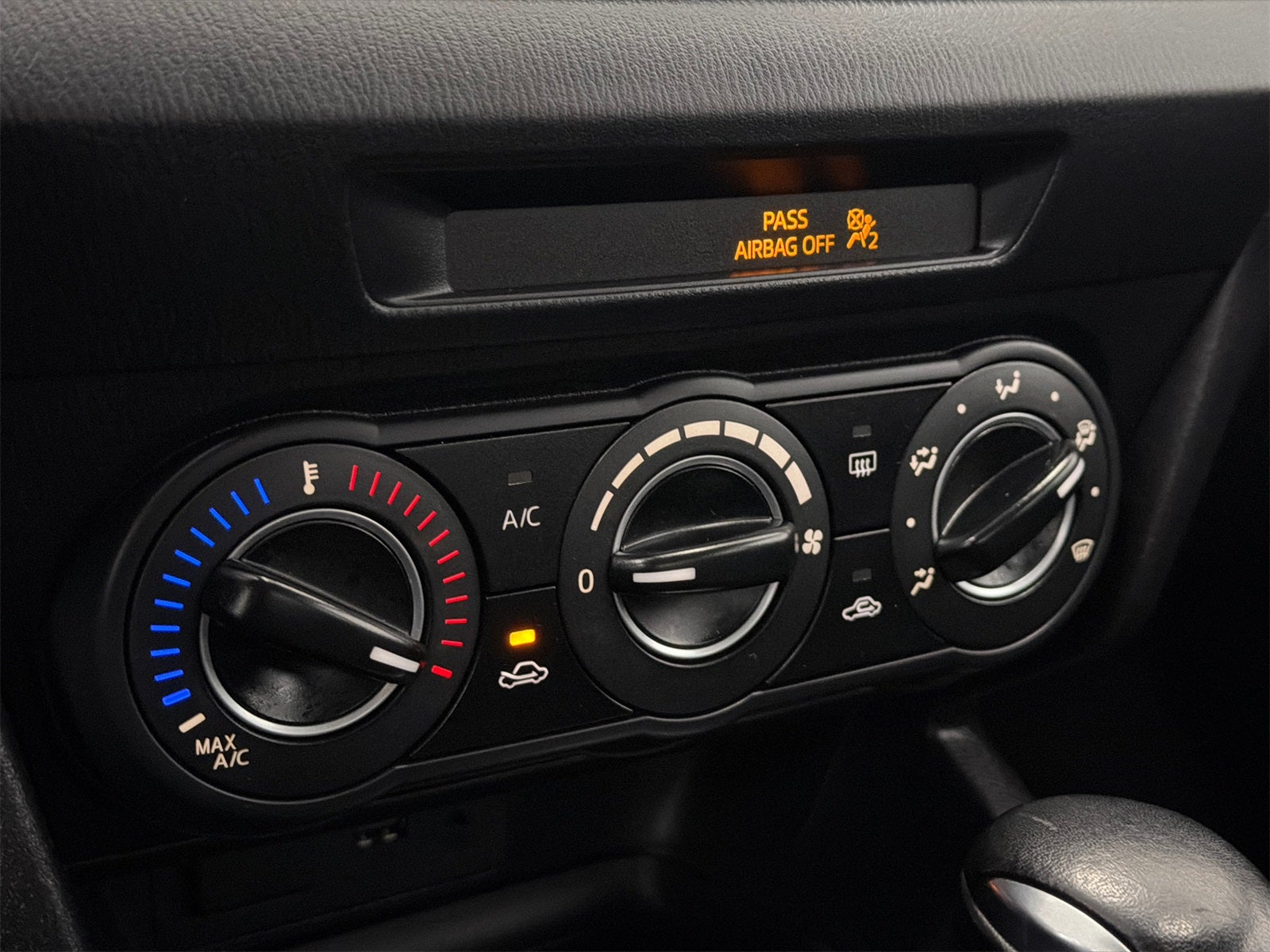 2015 Mazda Mazda3 i Touring