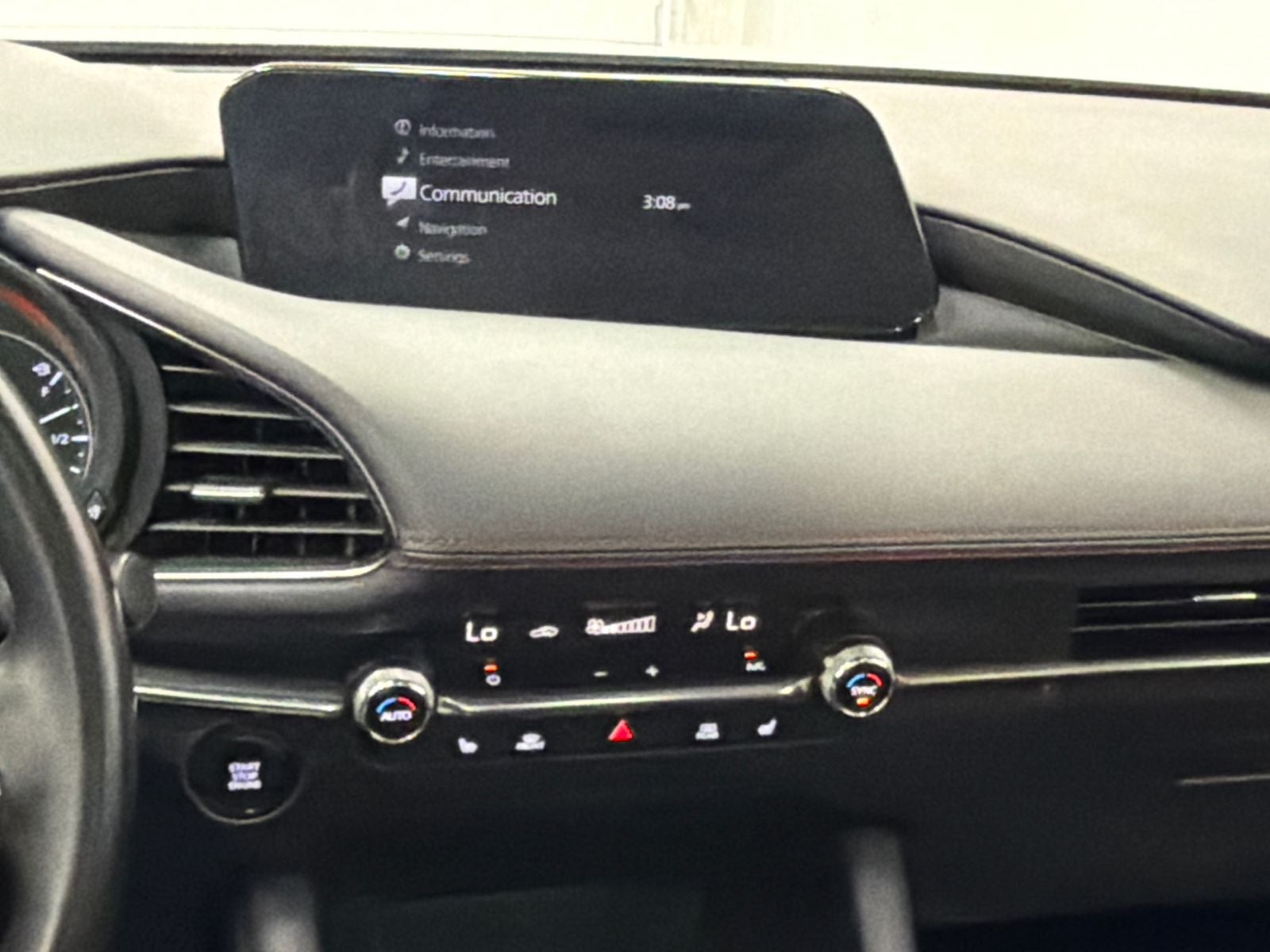 2022 Mazda Mazda3 Carbon Edition