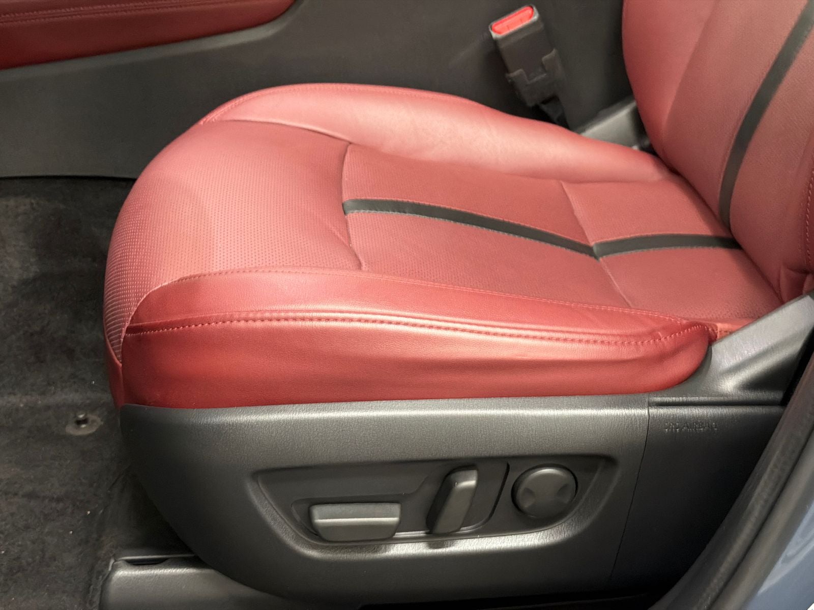 2025 Mazda Mazda CX-70 PHEV Premium Plus