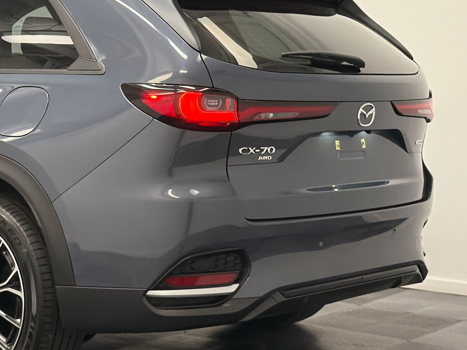 2025 Mazda Mazda CX-70 PHEV Premium Plus