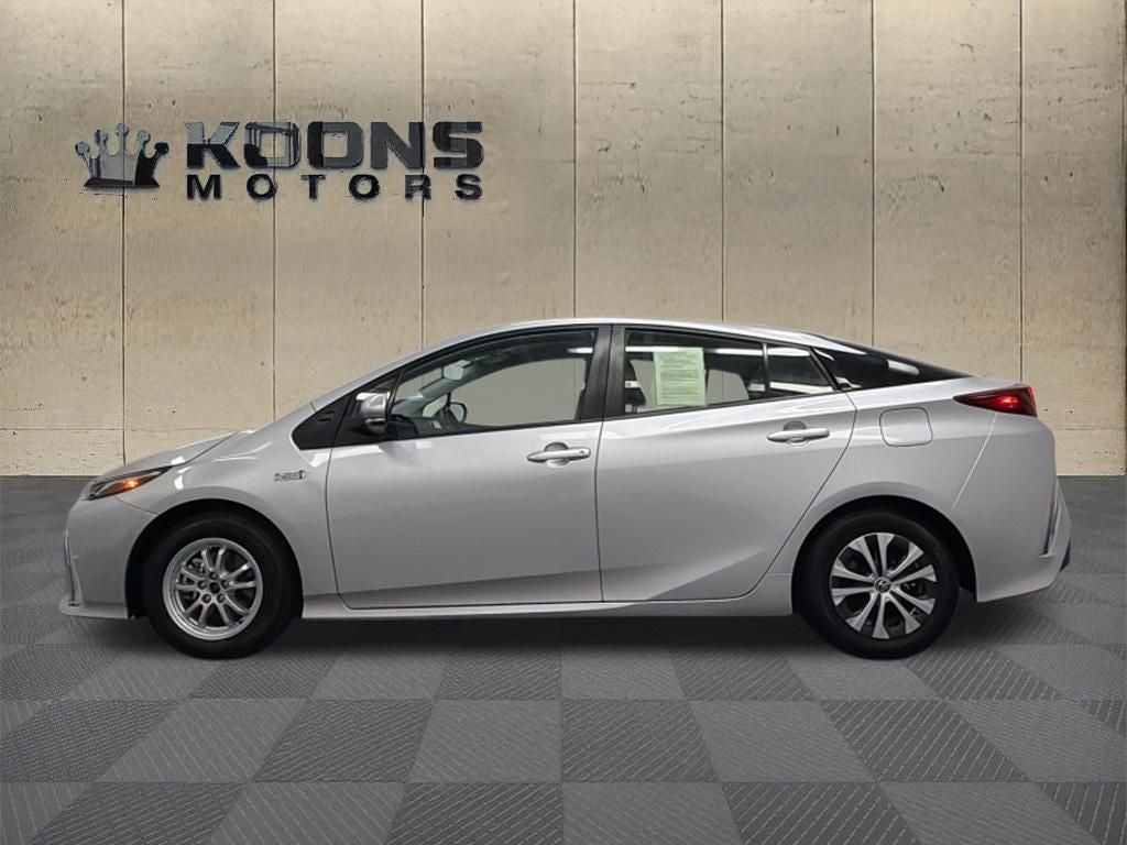 2022 Toyota Prius Prime XLE