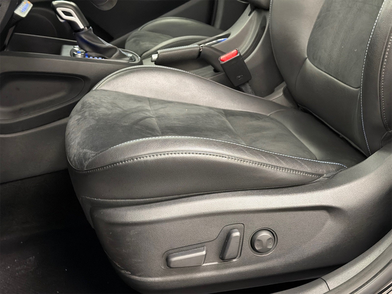 2023 Hyundai Kona N Base