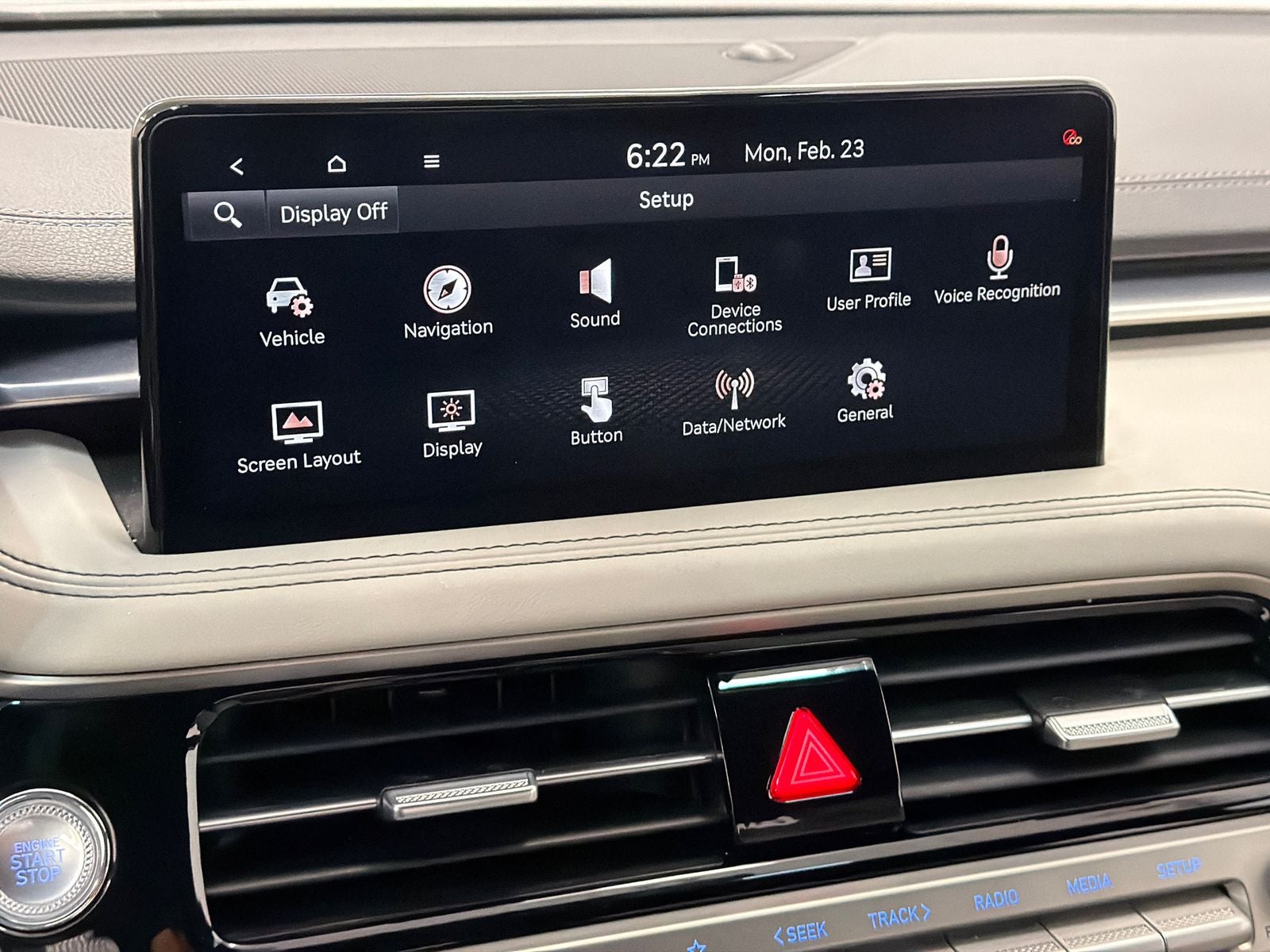 2024 Genesis G70 2.5T