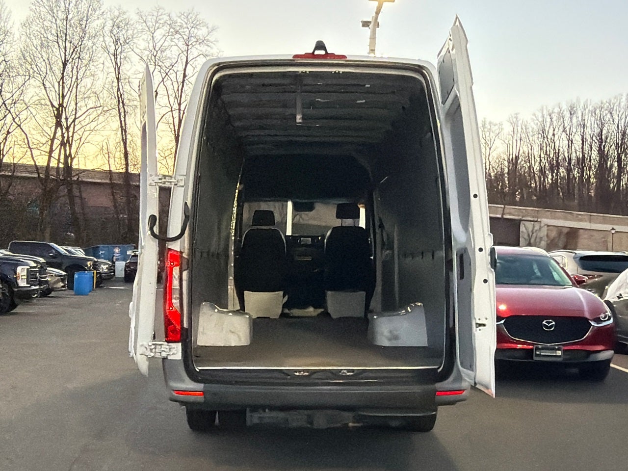 2022 Mercedes-Benz Sprinter 3500 Cargo 170 WB High Roof