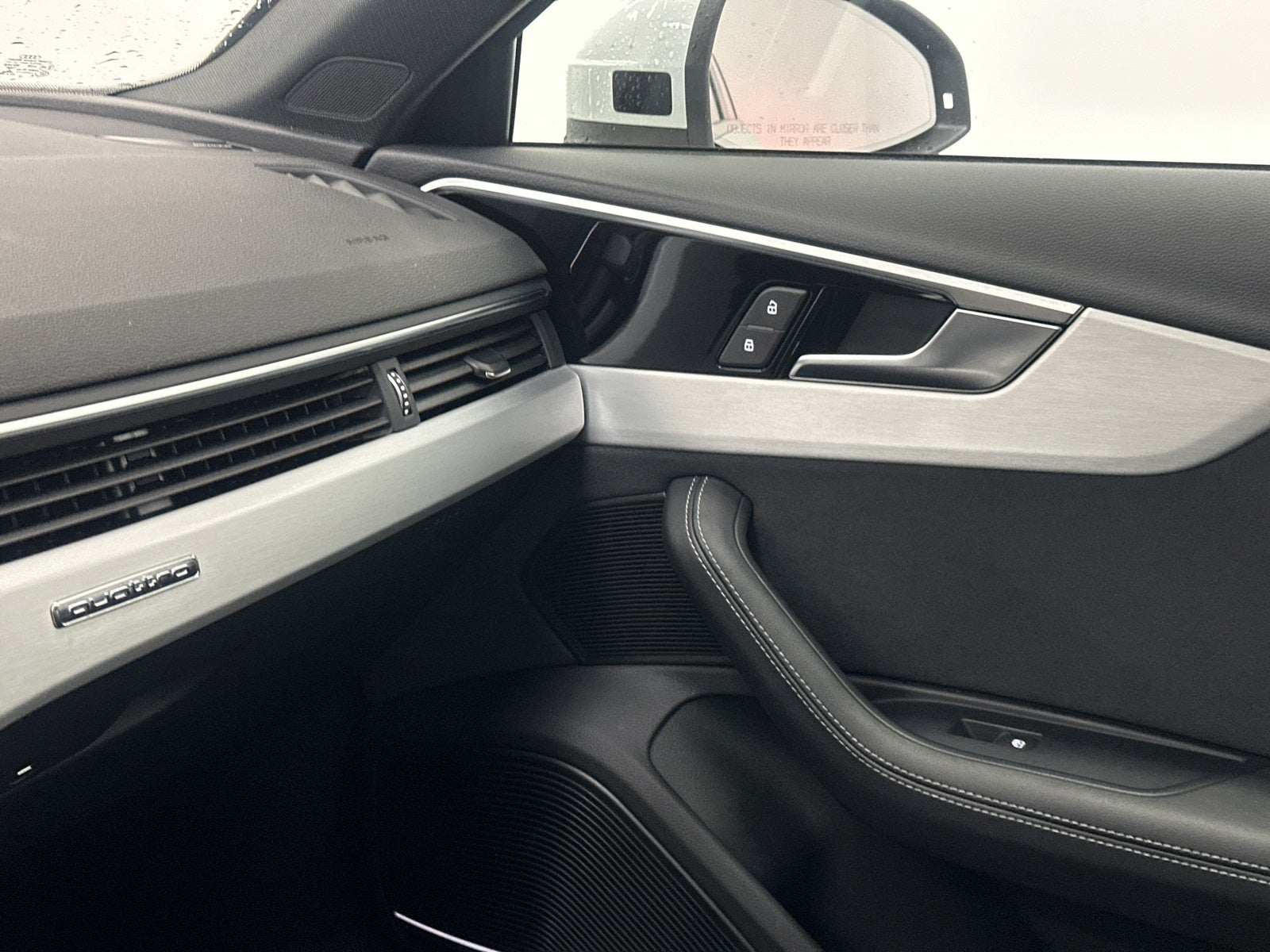 2022 Audi A4 45 S line Premium Plus quattro