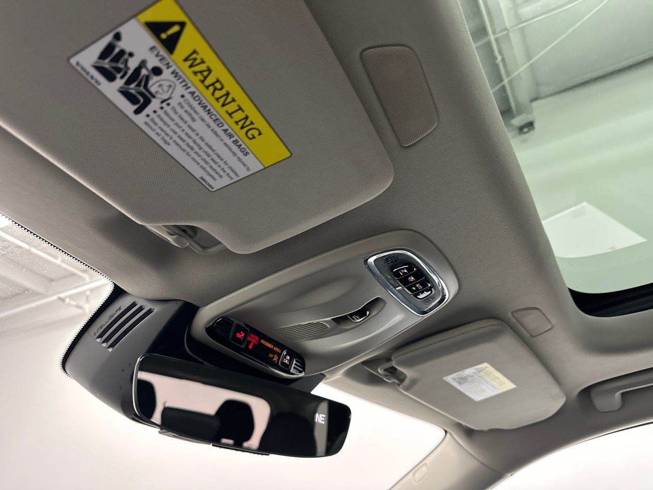 2020 Volvo XC90 T6 Momentum