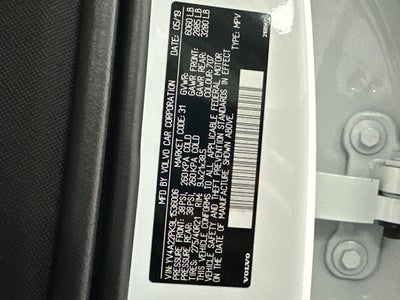 2020 Volvo XC90 T6 Momentum