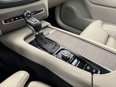 2021 Volvo XC90 T6 Inscription